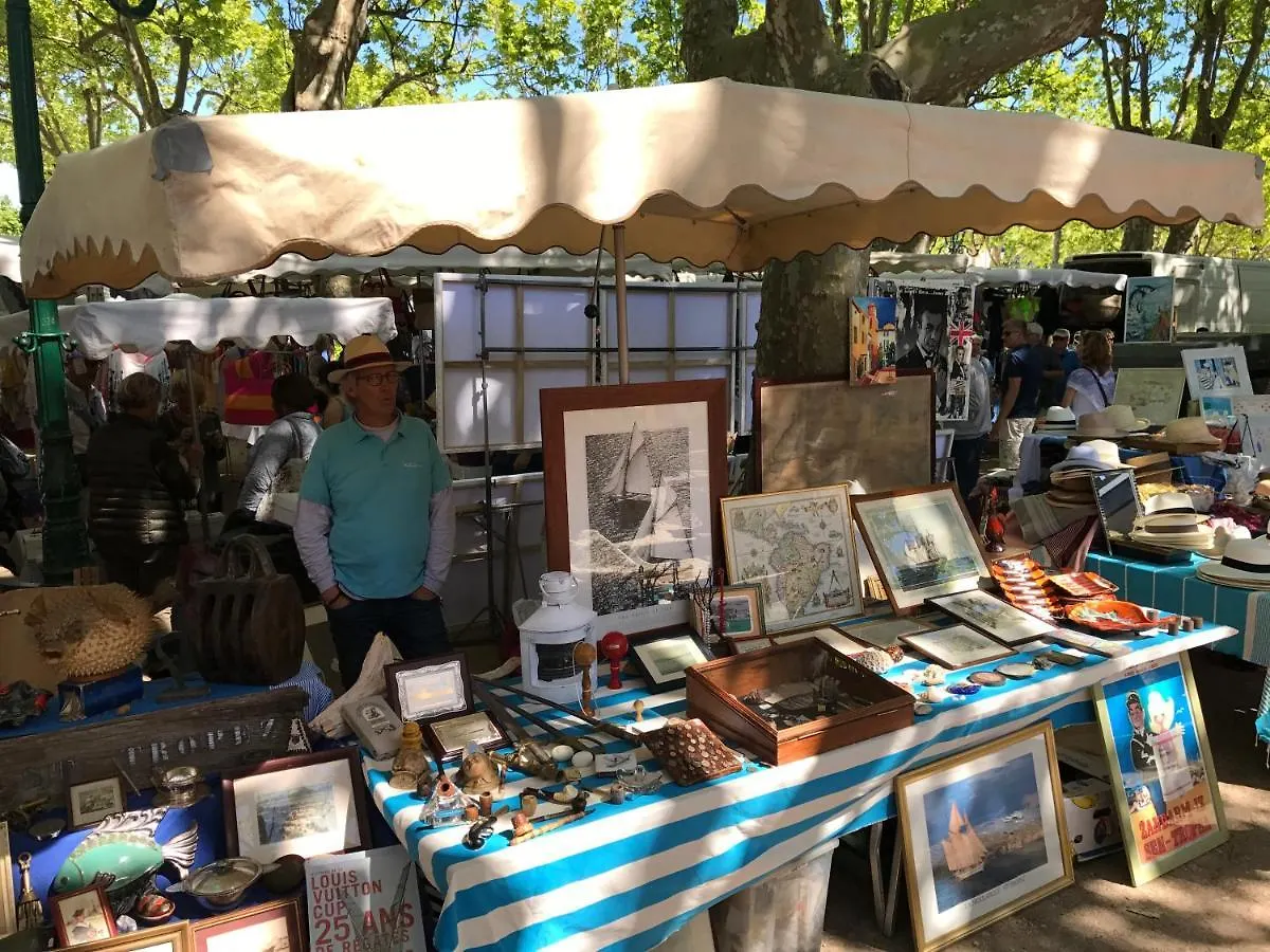 Maison Du Lac Grimaud 0*,