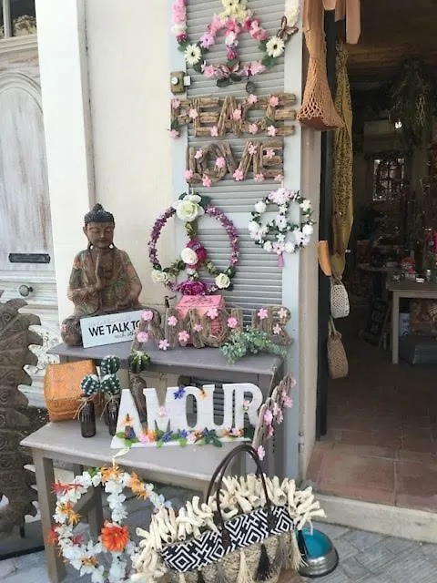 Maison Du Lac Grimaud 0*,